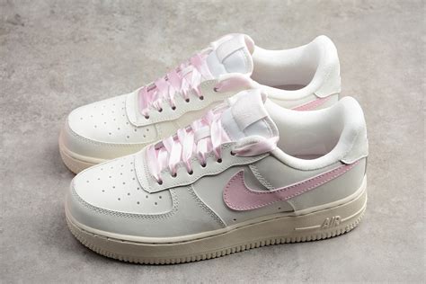 nike air force 1 for ladies.